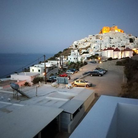 Θέαστρον - Theastron House With Great View In Chora Apartment Pera Gyalos ภายนอก รูปภาพ
