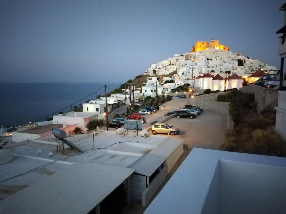 Θέαστρον - Theastron House With Great View In Chora Apartment Pera Gyalos ภายนอก รูปภาพ
