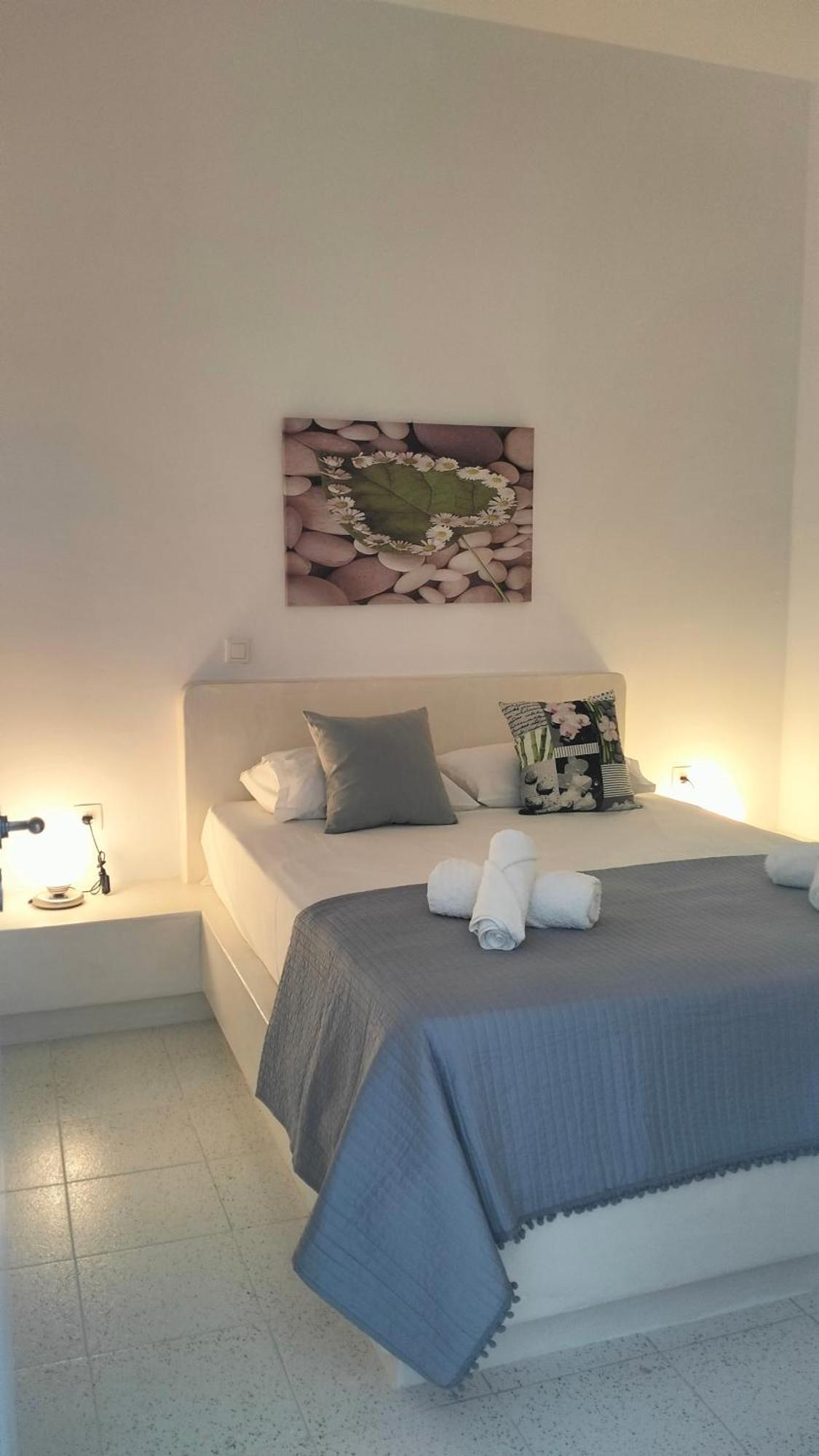 Θέαστρον - Theastron House With Great View In Chora Apartment Pera Gyalos ภายนอก รูปภาพ