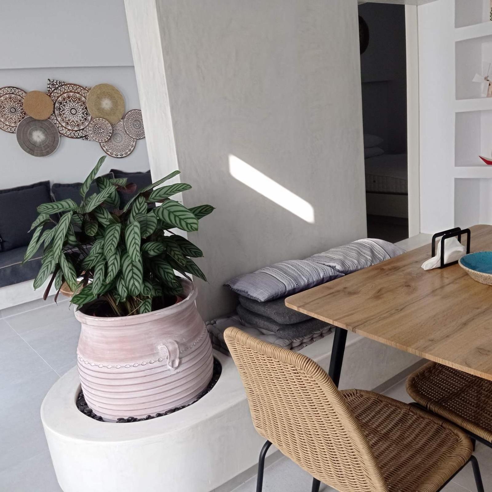 Θέαστρον - Theastron House With Great View In Chora Apartment Pera Gyalos ภายนอก รูปภาพ