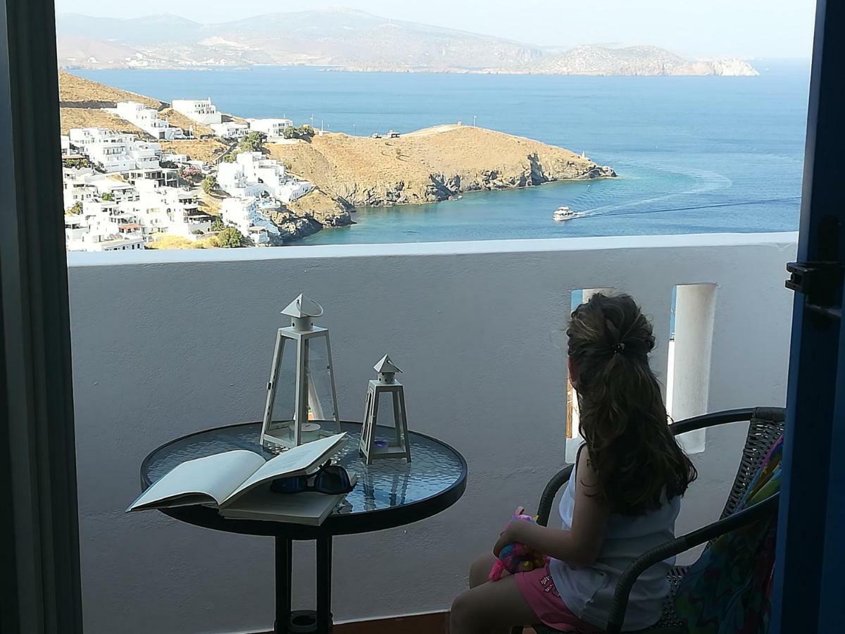 Θέαστρον - Theastron House With Great View In Chora Apartment Pera Gyalos ภายนอก รูปภาพ